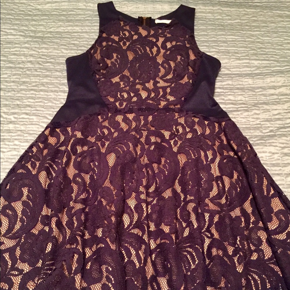 Navy lace w/tan slip dress